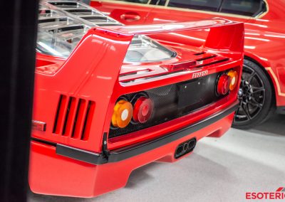 Ferrari F40 - ESOTERIC Detail