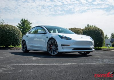 Tesla Model 3 (White)