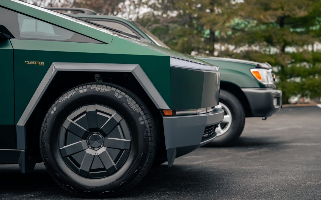 Tesla Cybertruck Wrap in Emerald Green
